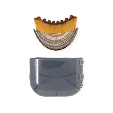 SculptéGlow™ Contours sans effort pour un éclat radieux et jeune